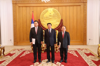 President Thongloun Welcomes Foreign Ambassadors, Dispatches Lao Diplomats Abroad